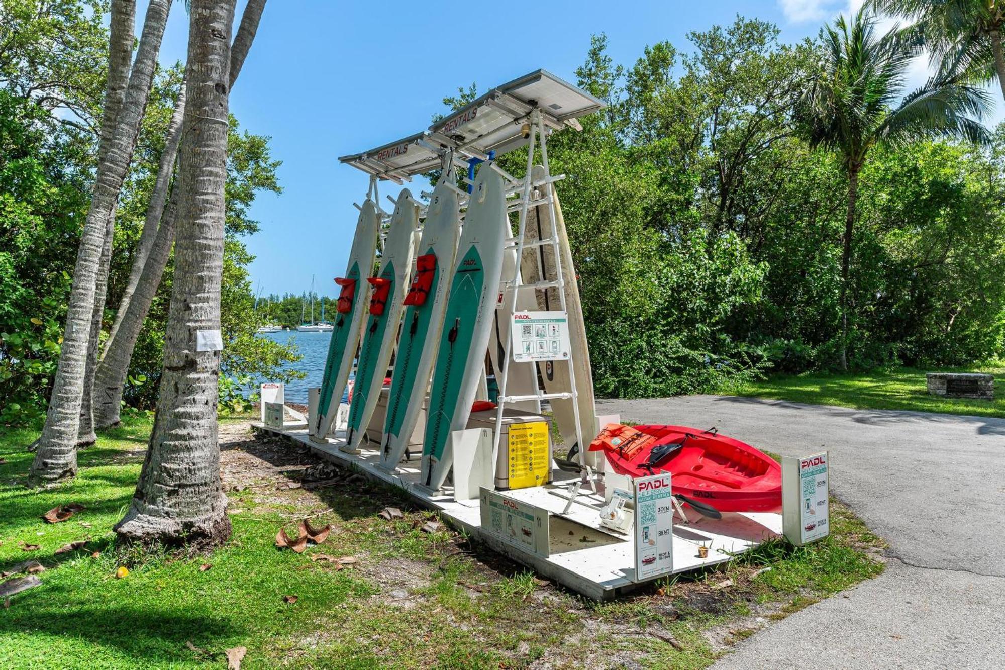 Bayview Bliss 2br 2ba In Coconut Grove Parking Included Appartamento Miami