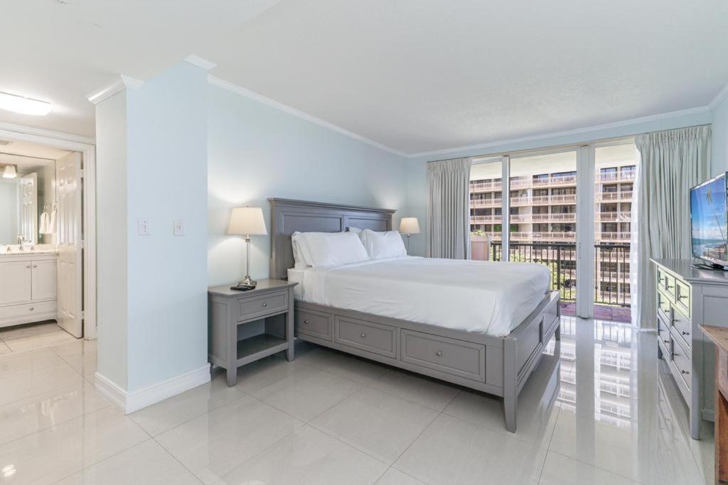 Bayview Bliss 2br 2ba In Coconut Grove Parking Included
